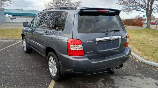 2006 Toyota HighLander HyBrid 4X4 - cars & trucks - by dealer -... for sale in Nampa, ID – photo 3