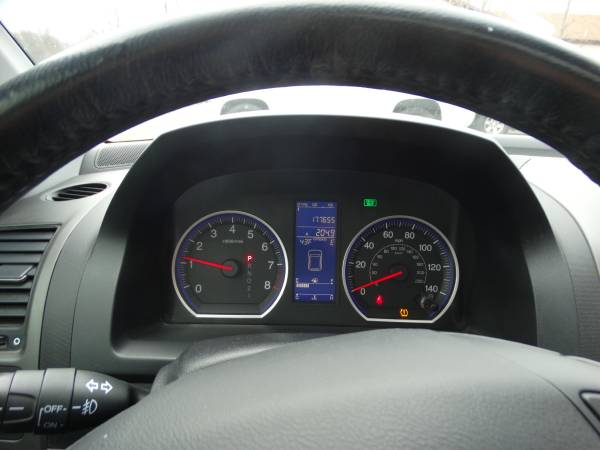** 2010 Honda CR-V Leather Interior, Moon Roof** - cars & trucks -... for sale in Medina, OH – photo 16