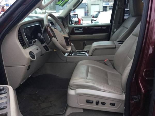 2012 Lincoln Navigator L AWD - cars & trucks - by dealer - vehicle... for sale in Dearing, MI – photo 5