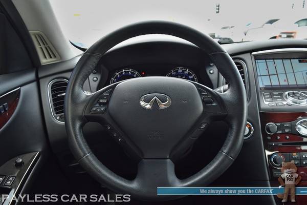 2017 INFINITI QX50 AWD / Power & Heated Leather Seats / Sunroof / Navi for sale in Anchorage, AK – photo 12
