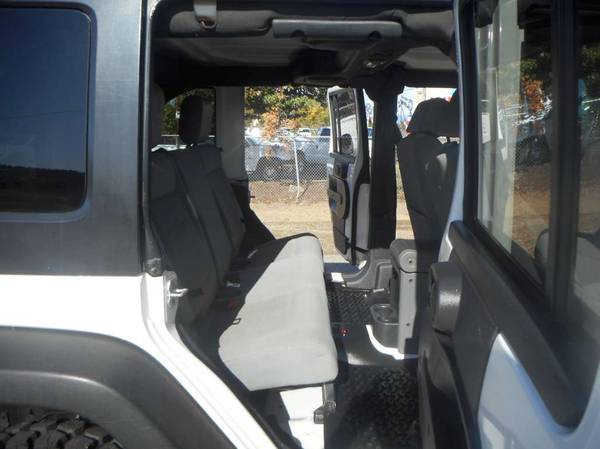2008 4 DOOR JEEP WRANGLER RUBICON UNLIMITED WITH LOTS OF EXTRAS!! for sale in Anderson, CA – photo 20