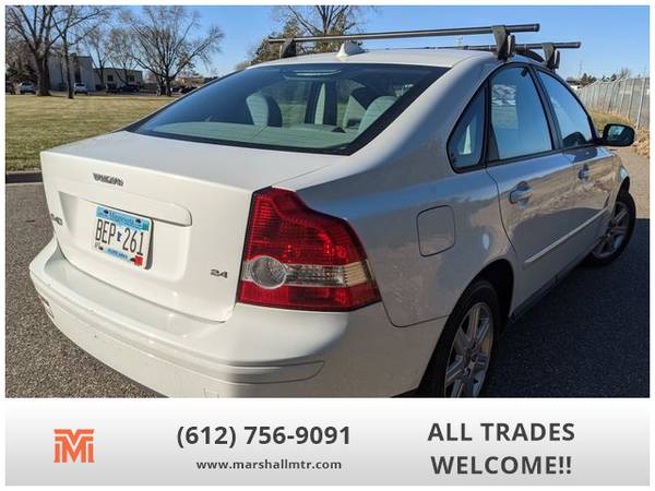 2007 Volvo S40 - Financing Available! - cars & trucks - by dealer -... for sale in Anoka, MN – photo 4
