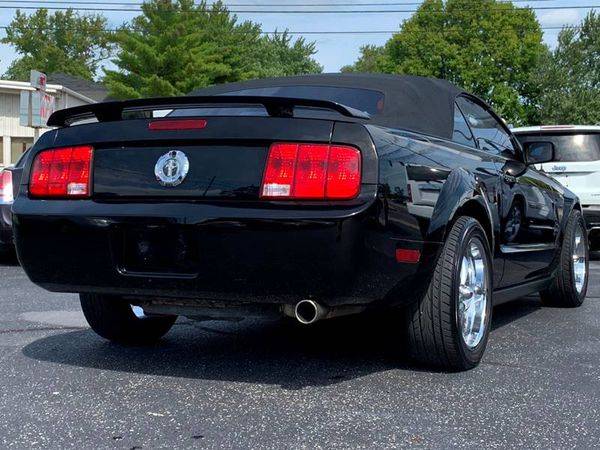 2006 Ford Mustang V6 Deluxe 2dr Convertible for sale in Kokomo, IN – photo 15