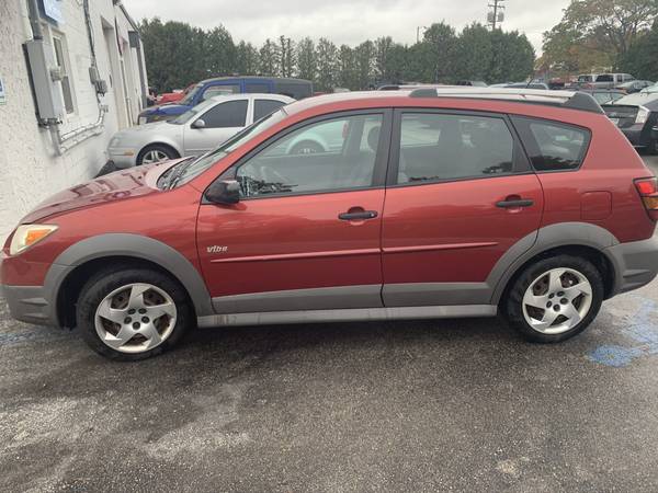 Pontiac Vibe - cars & trucks - by owner - vehicle automotive sale for sale in Traverse City, MI – photo 2