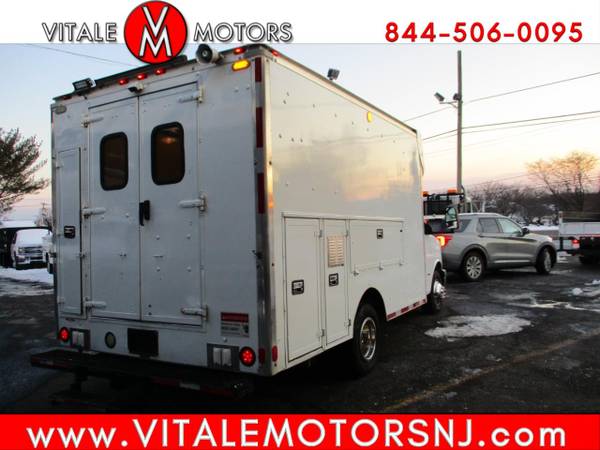 2008 Chevrolet Express Commercial Cutaway ENCLOSED UTILITY, REAR for sale in Other, UT