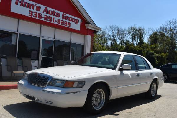2001 MERCURY GRAND MARQUIS LS WITH LEATHER ***ONLY 115,000 MILES*** for sale in Greensboro, NC