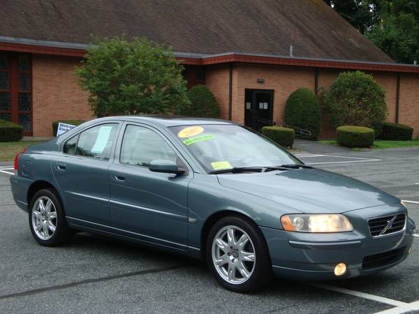 2005 Volvo S60 2.5T AWD /Super Clean/Clean Carfax/Loaded/107k - cars... for sale in Ashland , MA – photo 3