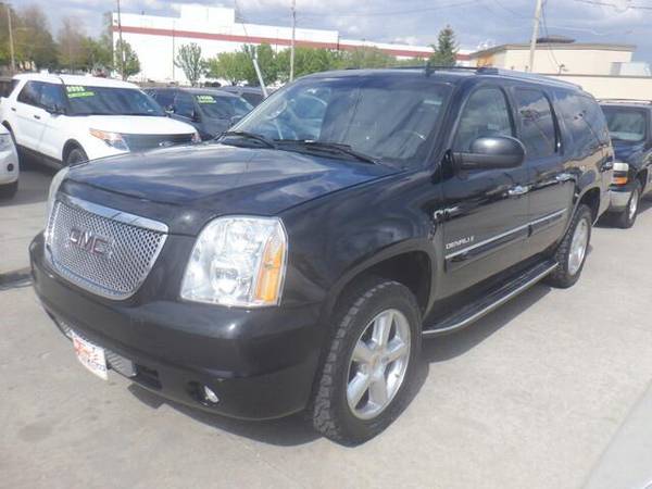 2007 GMC Yukon XL Denali - - by dealer - vehicle for sale in Des Moines, IA – photo 9