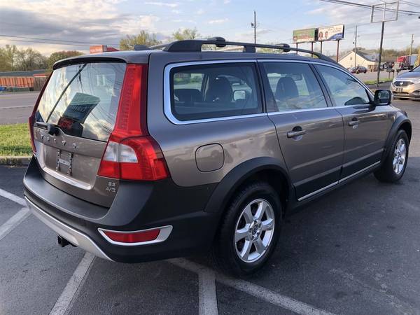 Web special! 2010 Volvo XC70 - - by dealer - vehicle for sale in Louisville, KY – photo 4