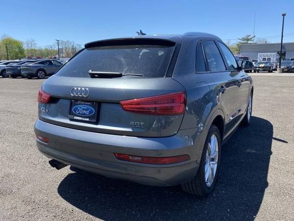 2018 Audi Q3 SUV - - by dealer - vehicle automotive sale for sale in Patchogue, NY – photo 5