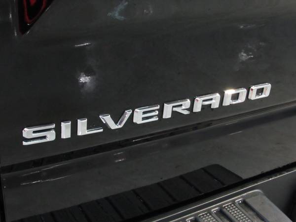 2019 Chevy Chevrolet Silverado 1500 Custom pickup Black for sale in Tomball, TX – photo 18