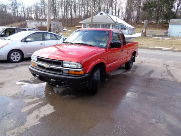 2000 Chevrolet Chevy S-10 Base 2dr Extended Cab SB CASH DEALS ON ALL for sale in Lake Ariel, PA – photo 6