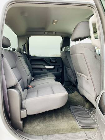 2016 Chevy Silverado 2500hd Crew Cab 4x4 Suspension Lift & Fuel for sale in Green Bay, WI – photo 17
