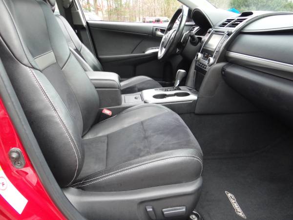 2012 Toyota Camry SE - cars & trucks - by dealer - vehicle... for sale in Londonderry, ME – photo 19