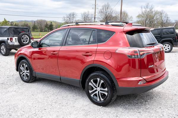 2016 Toyota RAV4 LE - - by dealer - vehicle automotive for sale in Fayetteville, AR – photo 10