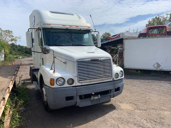 1999 Freightliner Century for sale in Lansdale, PA – photo 3