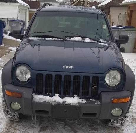 2003 Jeep Liberty Sport (4x4) for sale in milwaukee, WI – photo 11