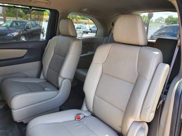 2012 Honda Odyssey EX-L - 79k mi - Leather, Moonroof, Smooth V6 for sale in Fort Myers, FL – photo 11
