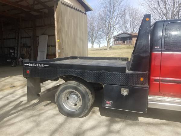 1998 Dodge 1 ton dually flatbed for sale in Shullsburg, WI – photo 4