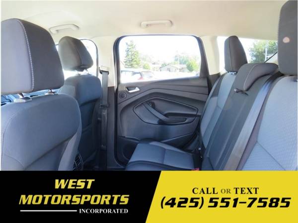 2017 Ford Escape SE Sport Utility 4D - cars & trucks - by dealer -... for sale in Everett, WA – photo 18
