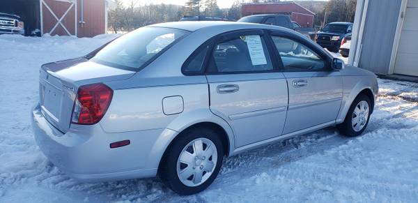 2008 Suzuki Forenza - - by dealer - vehicle automotive for sale in Lewisburg, PA – photo 7