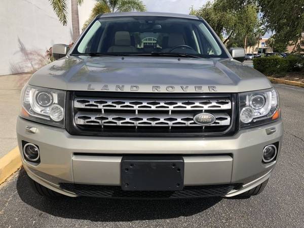 2013 Land Rover LR2 HSE LUX~ VERY WELL SERVICED! ~ GREAT COLOR... for sale in Sarasota, FL – photo 5