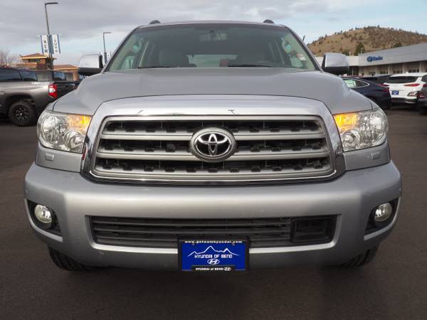 2016 Toyota Sequoia Platinum - - by dealer - vehicle for sale in Bend, OR – photo 9