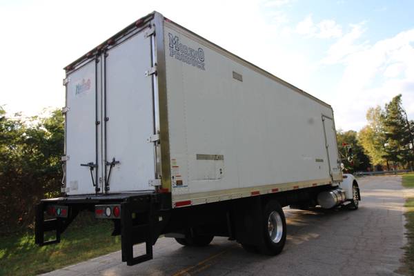 2005 KENWORTH T300 DIESEL BOX TRUCK - cars & trucks - by dealer -... for sale in Garner, NC – photo 5