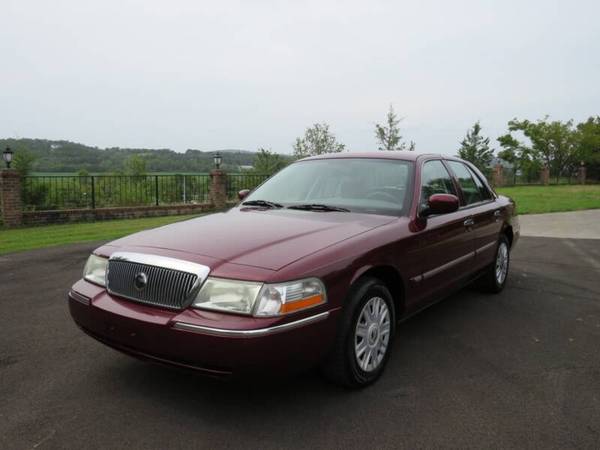 2005 MERCURY GRAND MARQUIS GS - cars & trucks - by dealer - vehicle... for sale in Sevierville, TN – photo 9