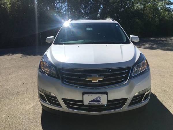 2017 CHEVROLET TRAVERSE...KBB SAYS $29,876...WE SAY $26,286 - cars &... for sale in Green Bay, WI – photo 13