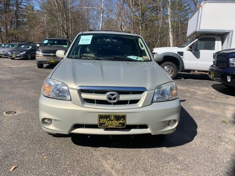 5, 999 2005 Mazda Tribute S 4WD Only 103k Miles, LEATHER, Clean for sale in Belmont, VT – photo 2