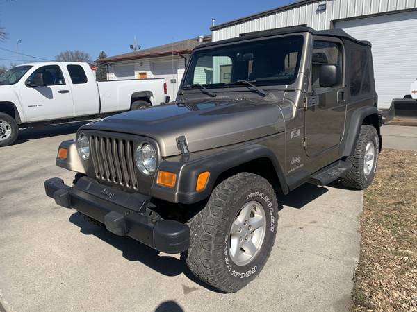 MECHANIC S SPECIAL - 2004 Jeep Wrangler 4x4 for sale in Grand Forks, ND – photo 2