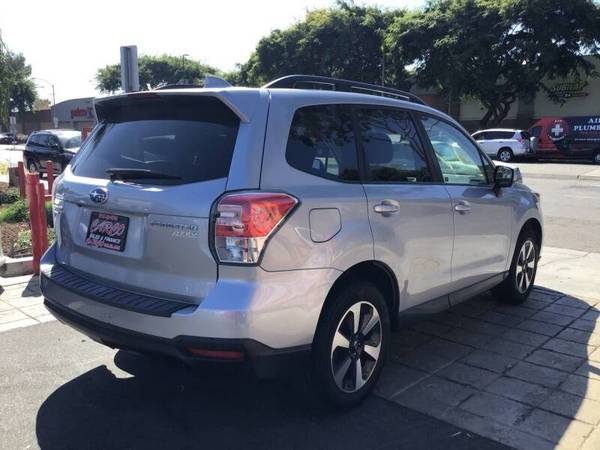 2017 Subaru Forester 1-OWNER! PREMIUM! AWD!! MOONROOF! BACK UP... for sale in Chula vista, CA – photo 10