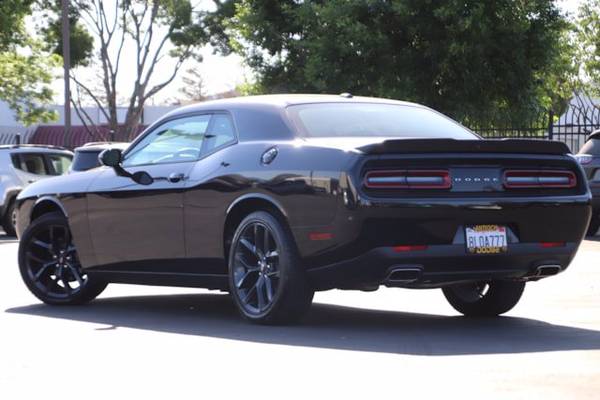 2019 Dodge Challenger SXT coupe Pitch Black Clearcoat - cars & for sale in Antioch, CA – photo 9