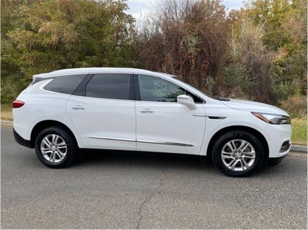 *2018* *Buick* *Enclave* *Essence Sport Utility 4D* - cars & trucks... for sale in Pasco, WA – photo 2