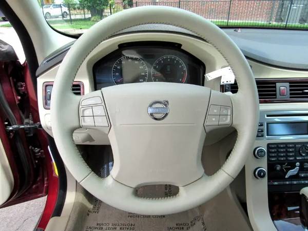 2008 Volvo V70 3 2 FWD Wagon with Low Miles & Clean CARFAX - cars & for sale in Fort Worth, TX – photo 14