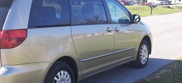 2004 Toyota Sienna - cars & trucks - by owner - vehicle automotive... for sale in Morrow, OH – photo 10