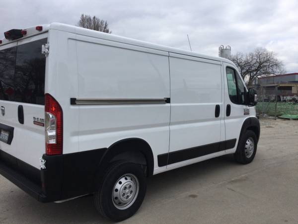 2019 PROMASTER CARGO W/LIFTGATE & 7 SEATBELTS FOR WHEELCHAIR - cars for sale in Lincoln, NE – photo 2