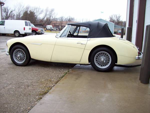 1963 AUSTIN HEALY 3000 - cars & trucks - by owner - vehicle... for sale in Medina, OH – photo 6