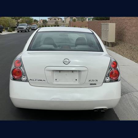 2006 Nissan Altima 3, 800 OR BEST OFFER for sale in Las Vegas, NV – photo 3