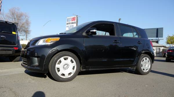 2009 Scion xD: BUY HERE PAY HERE - cars & trucks - by dealer -... for sale in Fresno, CA – photo 3