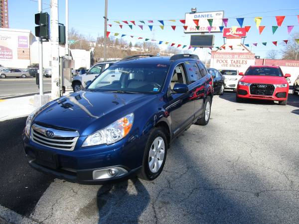 2011 SUBARU OUTBACK PREMIUM EXCELLENT CONDITION!!!!!!! - cars &... for sale in NEW YORK, NY