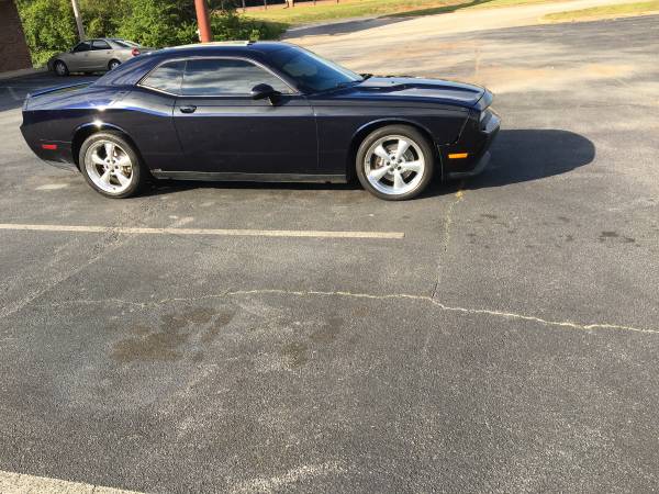 2012 DodgeChallenger R/T - - by dealer - vehicle for sale in Lithonia, GA – photo 3