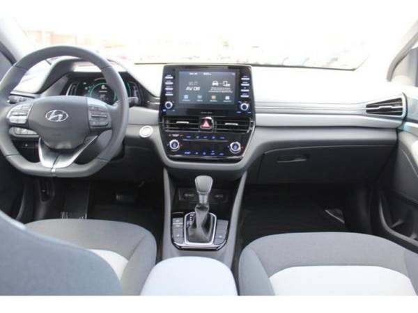 2020 Hyundai IONIQ Hybrid SEL - - by dealer - vehicle for sale in Saint Louis, MO – photo 19