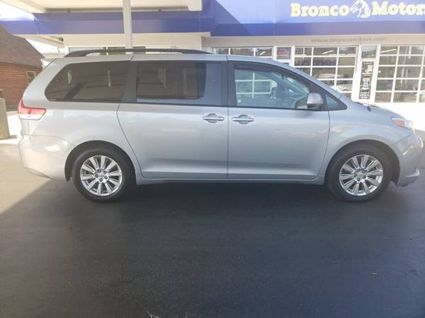 2014 Toyota Sienna XLE AWD - cars & trucks - by dealer - vehicle... for sale in Boise, ID – photo 4