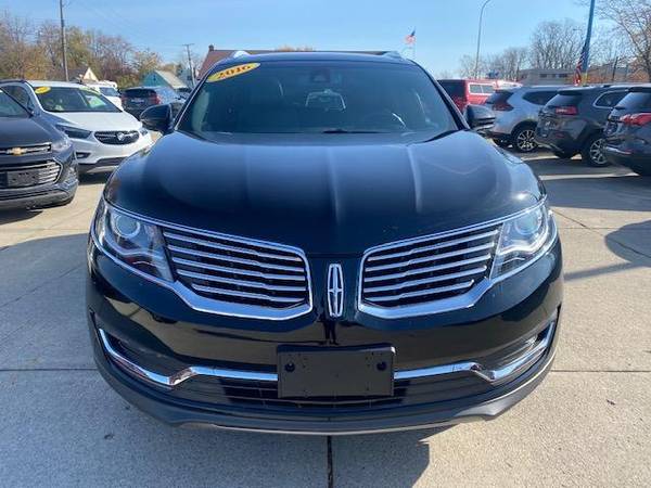 2016 Lincoln MKX Reserve AWD - cars & trucks - by dealer - vehicle... for sale in Taylor, MI – photo 2