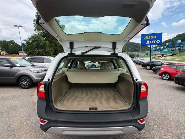2011 Volvo XC70 4dr Wgn 3.2L - cars & trucks - by dealer - vehicle... for sale in Knoxville, TN – photo 17