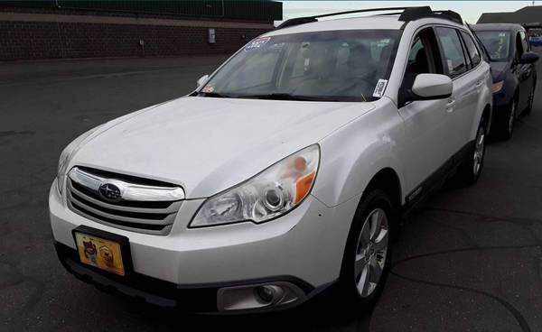 2012 Subaru Outback 2 5i AWD 4dr Wagon CVT - 1 YEAR WARRANTY! for sale in East Granby, CT – photo 2