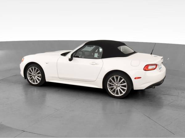 2017 FIAT 124 Spider Classica Convertible 2D Convertible White - -... for sale in Arlington, District Of Columbia – photo 6