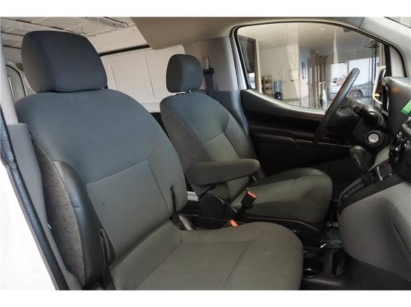 2015 Nissan NV200 SV Van 4D WE CAN BEAT ANY RATE IN TOWN! - cars & for sale in Sacramento , CA – photo 10
